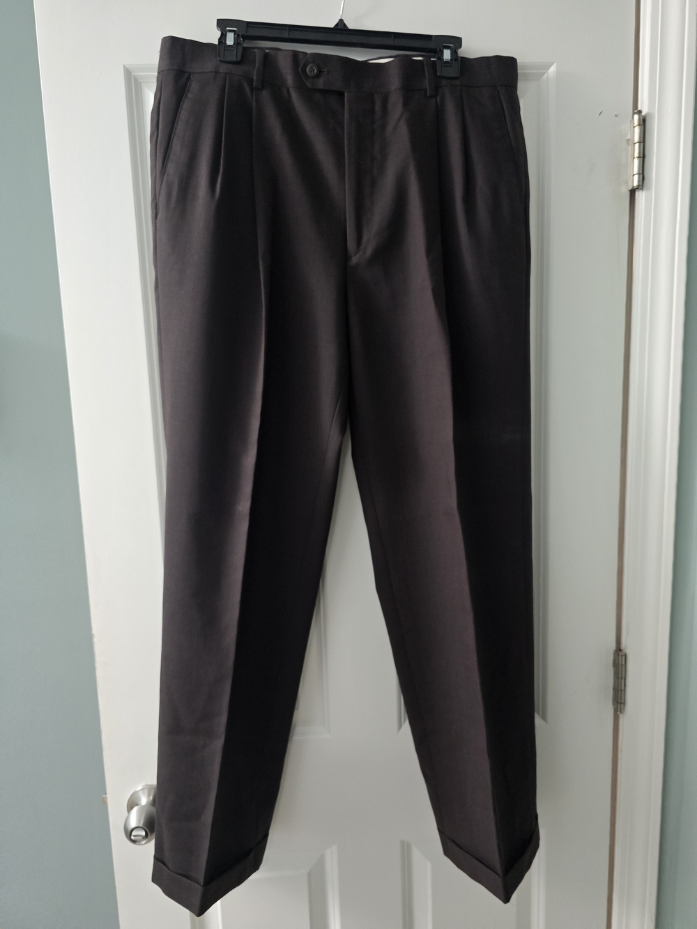 Pronto Uomo Men's Classic Pleated Dress Pants - Brown